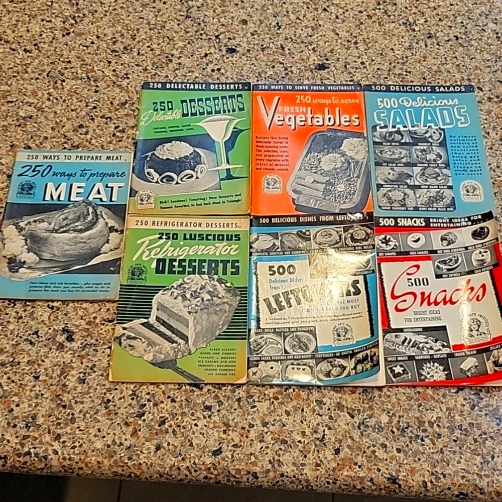 Vintage cookbooks 1940-1941. Culinary Arts Institute.